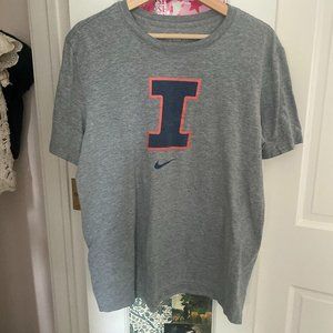 Nike Illinois University Shirt
